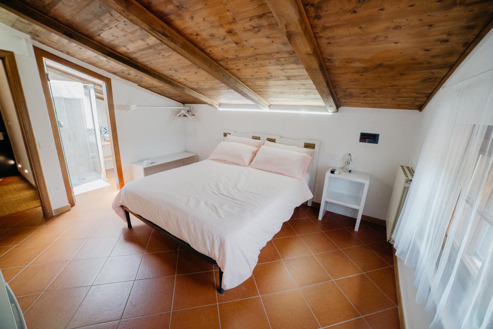 B&B Gep & Lela Caselle in Pittari Bagian luar foto