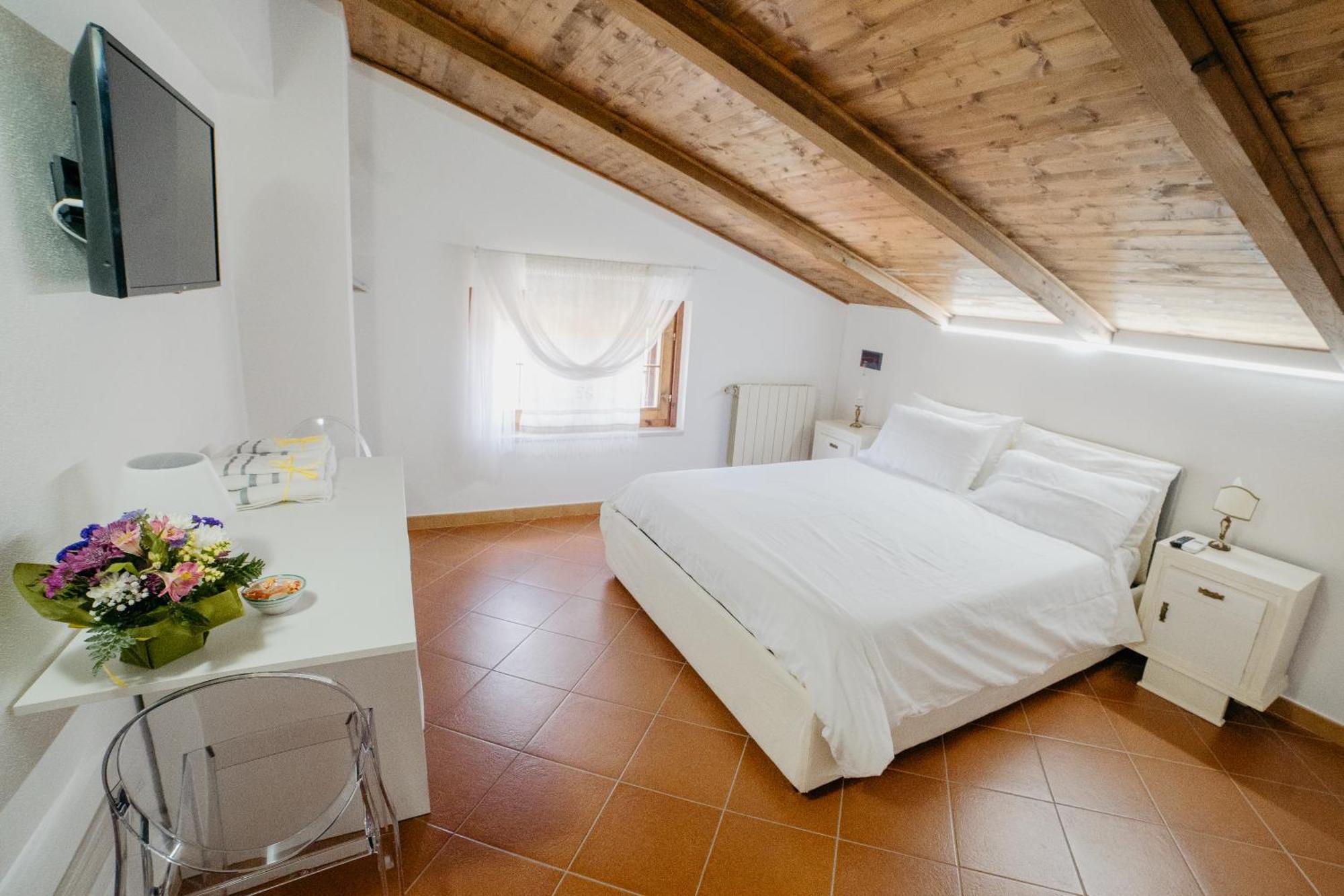B&B Gep & Lela Caselle in Pittari Bagian luar foto
